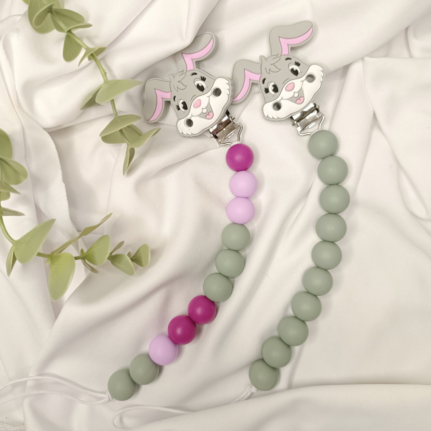 Bunny clip