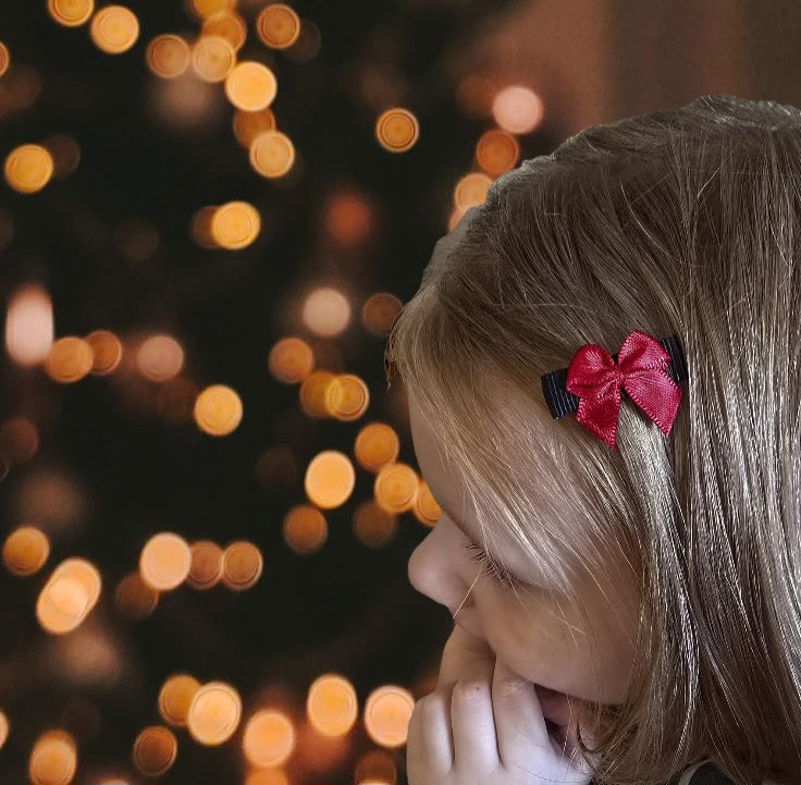 Mini bow hair clip