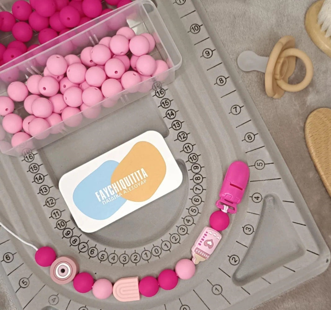 Pinky promise clip