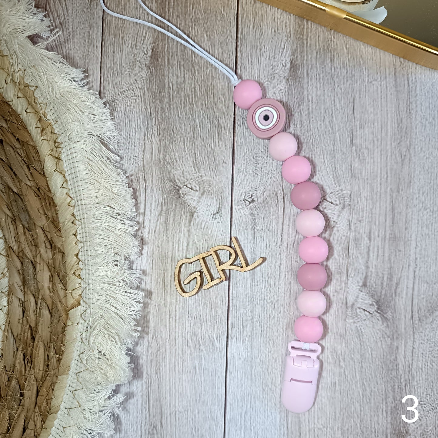 Girl's clip