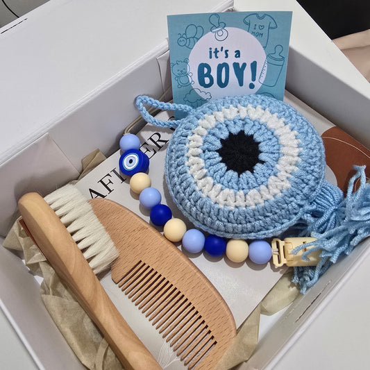 Boy's clip